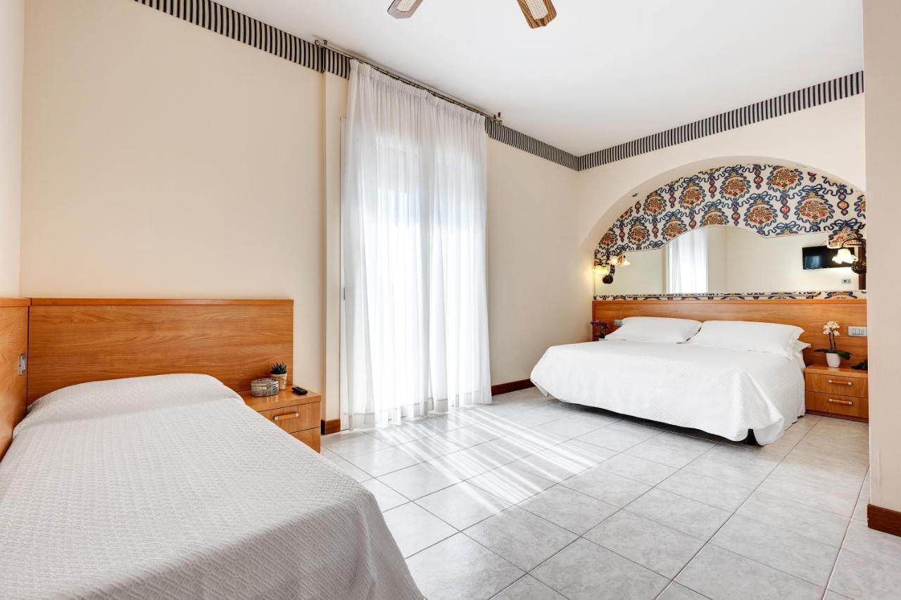 Hotel Nettuno Lido di Jesolo Luaran gambar
