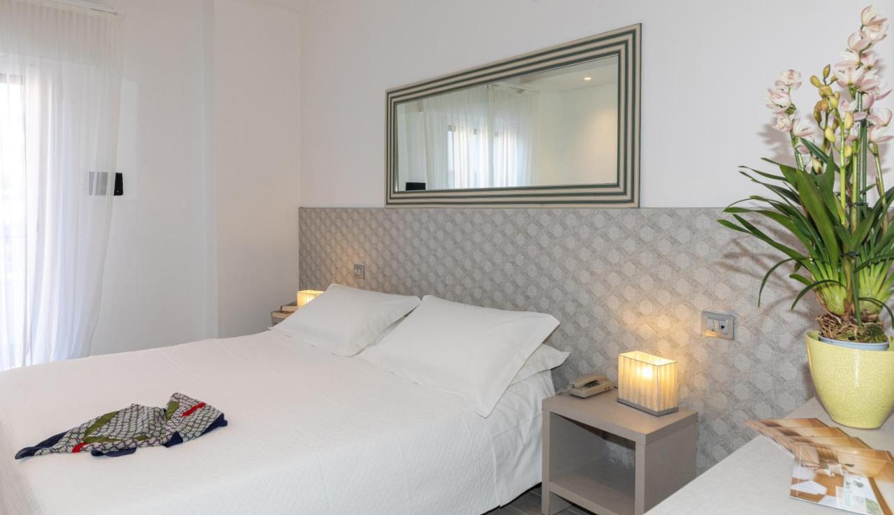 Hotel Nettuno Lido di Jesolo Luaran gambar