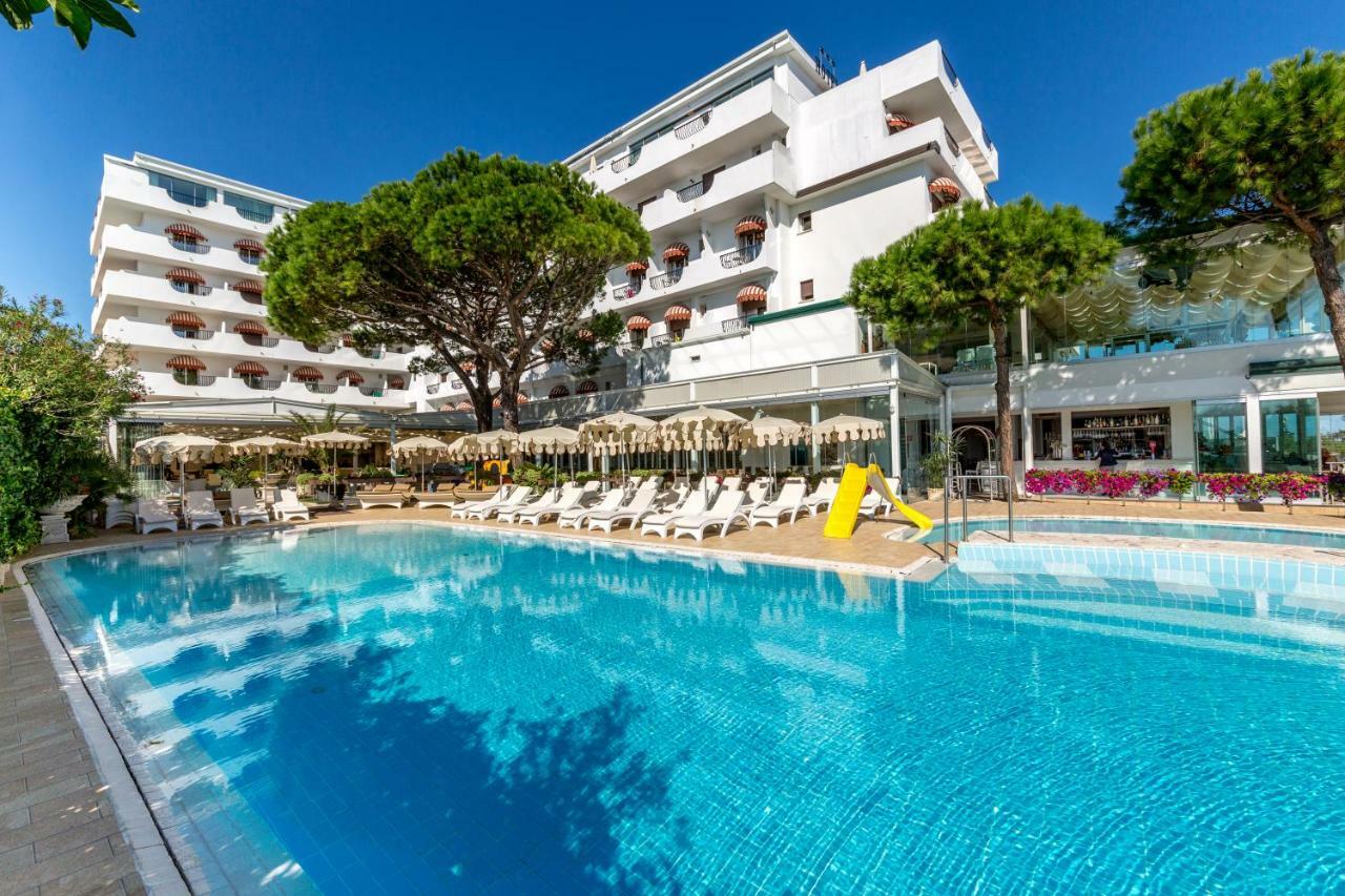 Hotel Nettuno Lido di Jesolo Luaran gambar